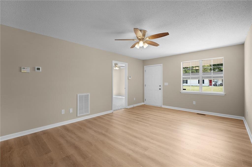 110 Walraven Way Southeast Calhoun, GA 30701 - Photo 10 of 31