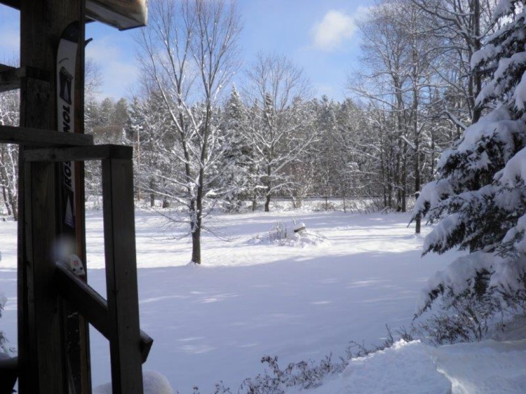 284 Plunkton Road Warren, VT 05674 - Photo 3 of 12