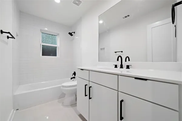 $2,650 | 5703 De Milo Drive, Houston, TX 77092