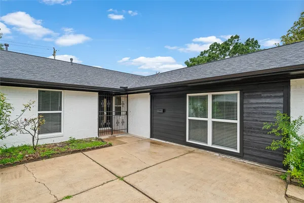 $2,650 | 5703 De Milo Drive, Houston, TX 77092