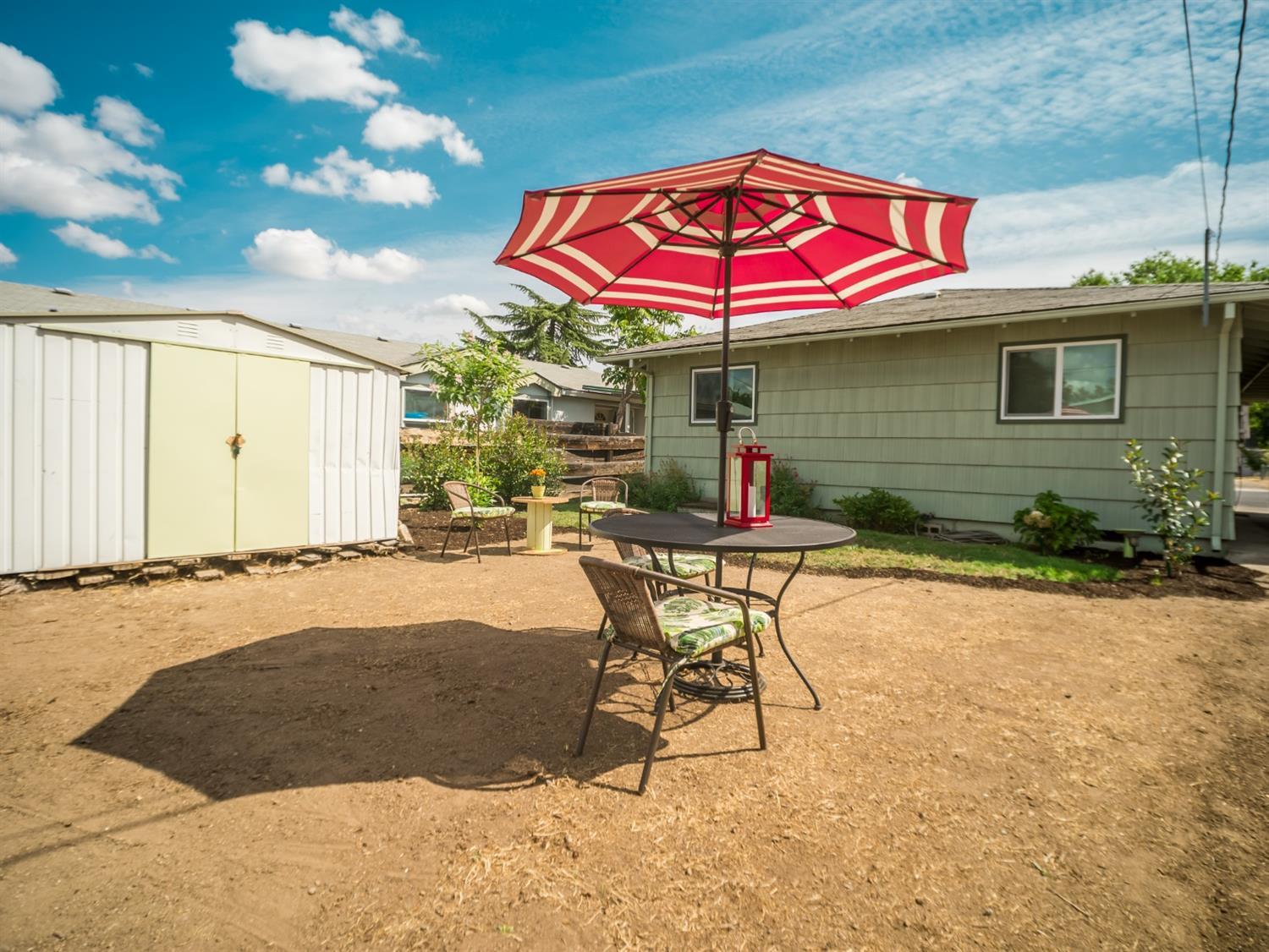 827 Maple Street Central Point, OR 97502 - Photo 19 of 22 Additional Photo