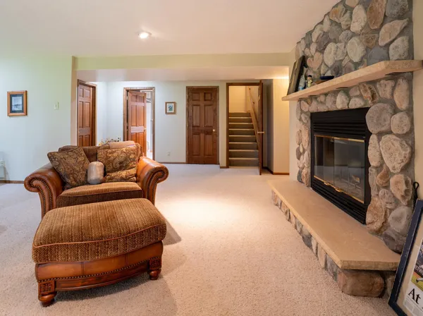 $700,000 | 8980 160th Lane Northwest, Ramsey, MN 55303