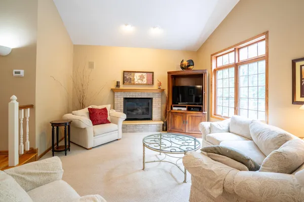 $700,000 | 8980 160th Lane Northwest, Ramsey, MN 55303