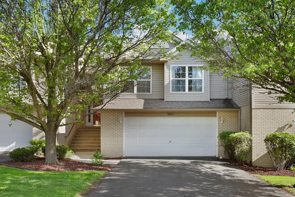 $315,000 | 6822 Oak View Court, Oak Forest, IL 60452