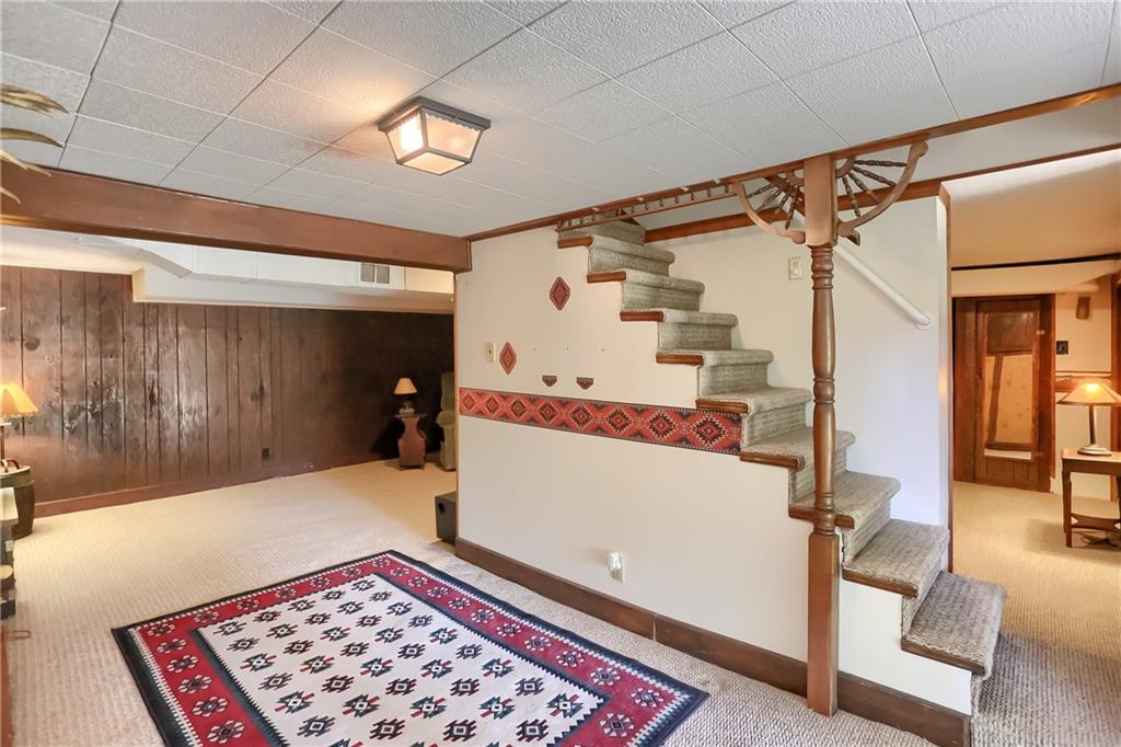 5552 Grubbs Road Gibsonia, PA 15044 - Photo 17 of 25 Gallery Image 17