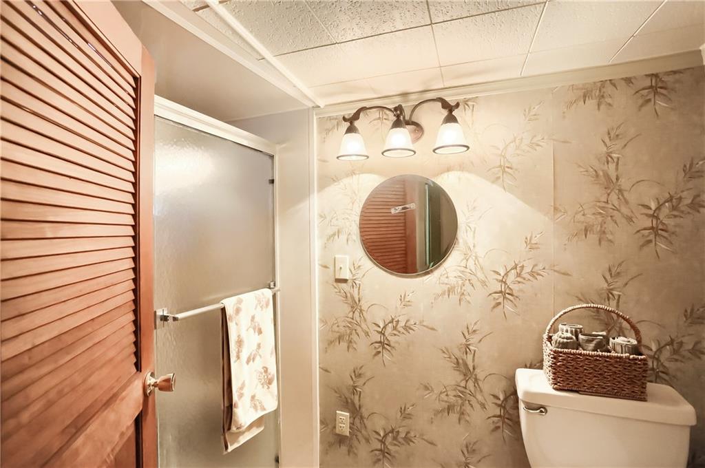 5552 Grubbs Road Gibsonia, PA 15044 - Photo 19 of 25 Gallery Image 19