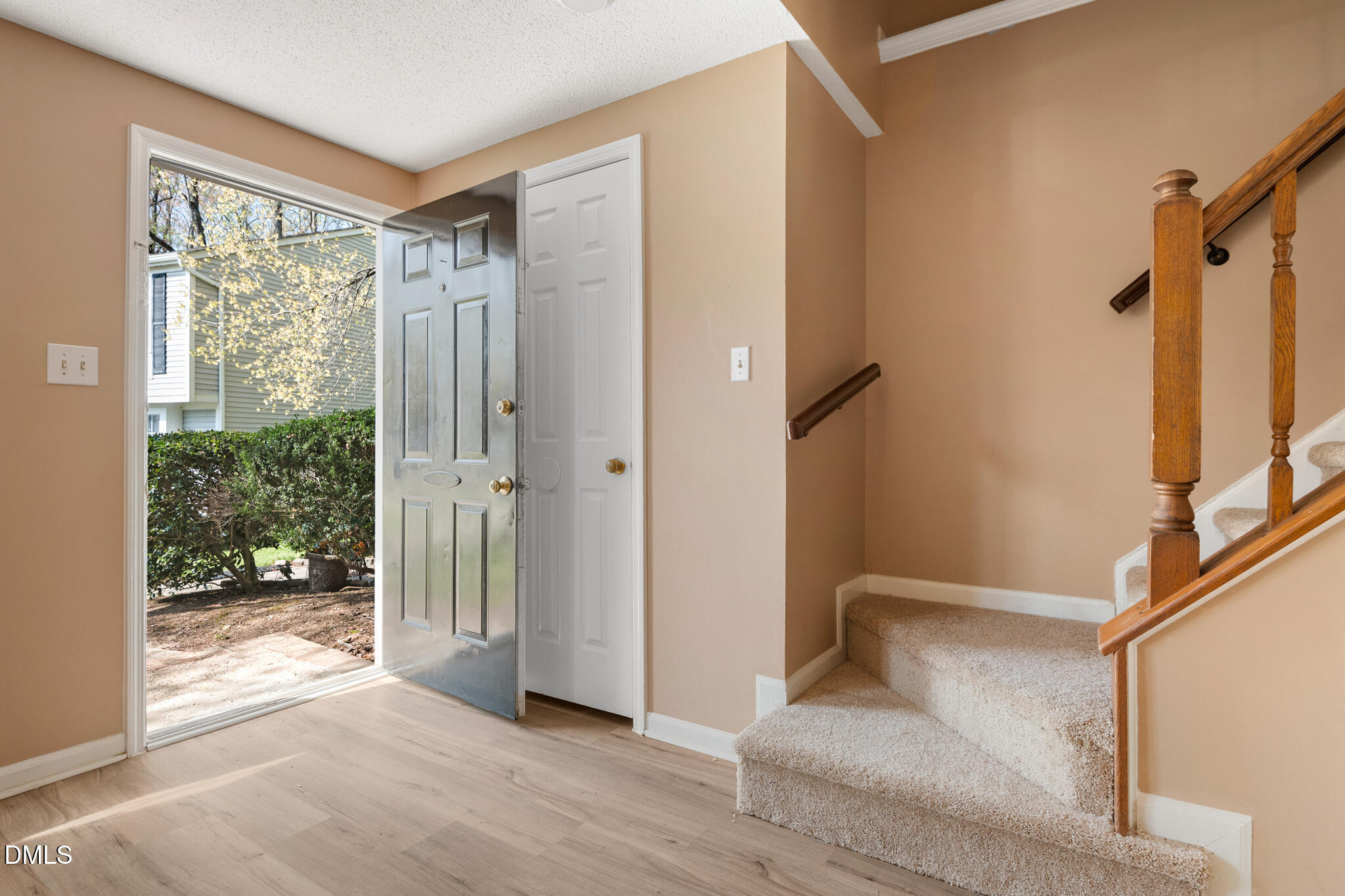 5503 Bringle Court Raleigh, NC 27610 - Photo 4 of 25 DSC_8313
