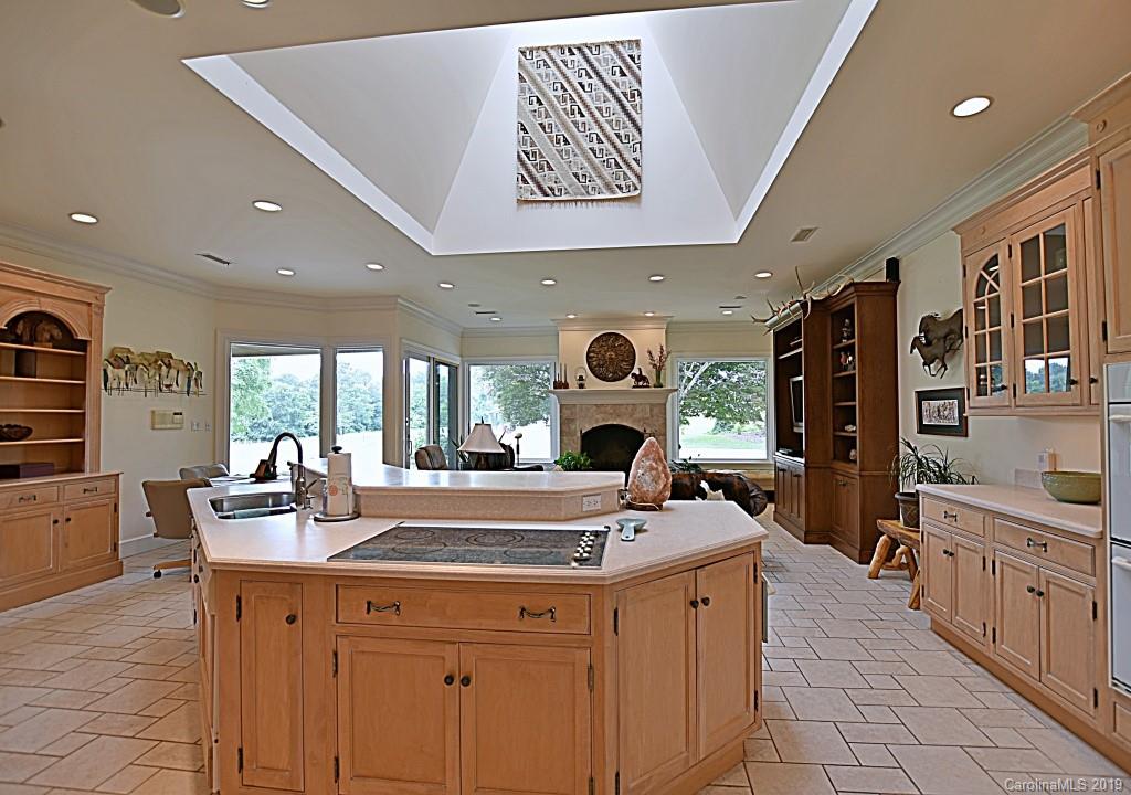 1559 Riverside Road Lancaster, SC 29720 - Photo 10 of 48 Gallery Image 10