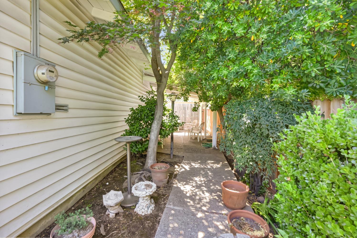 3155 Hickory Way Rocklin, CA 95677 - Photo 34 of 41
