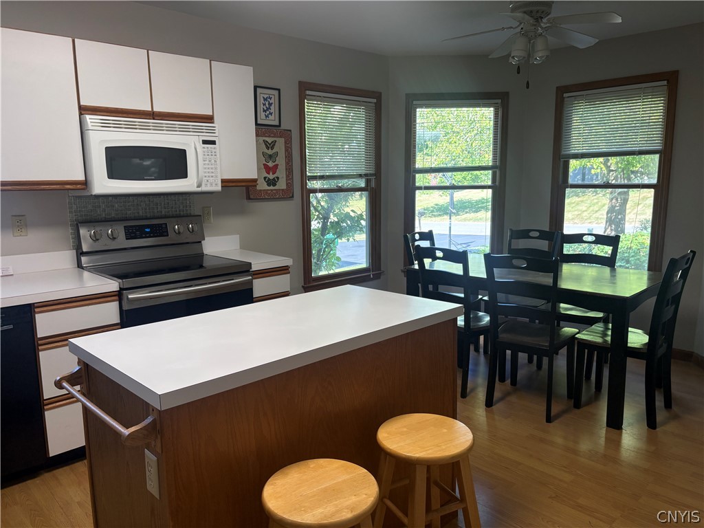4627 Reliant Road Onondaga, NY 13078 - Photo 9 of 39 Plenty of space on the island and …