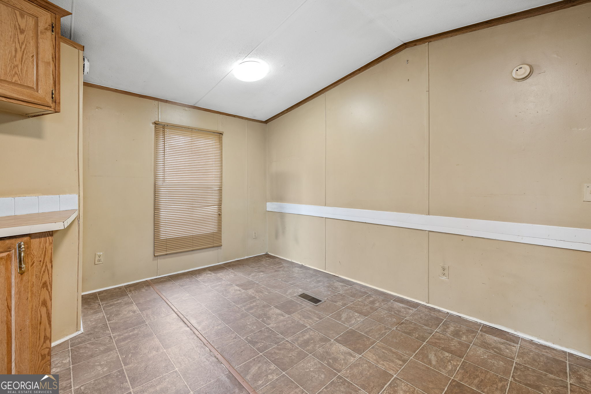 401 Otis Brown Road Baldwin, GA 30511 - Photo 6 of 23 a view of an empty room