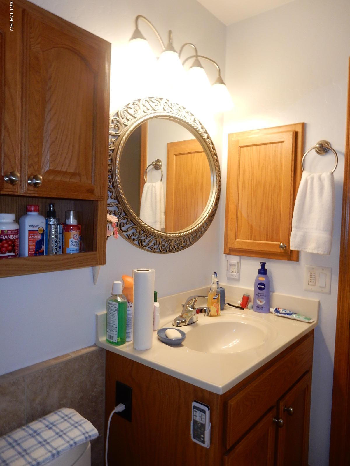 600 West Iris Road Paulden, AZ 86334 - Photo 19 of 39 a bathroom with a sink and a mirror