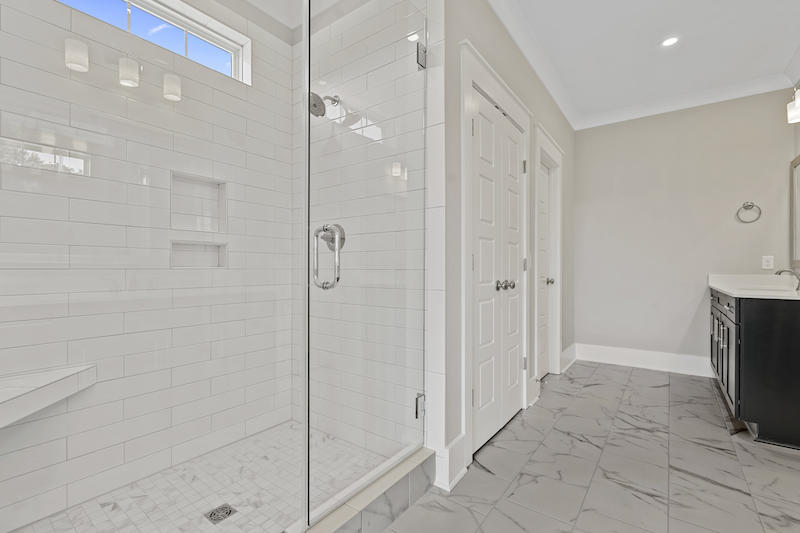 1535 Charming Nancy Road Charleston, SC 29412 - Photo 21 of 37 owners bath