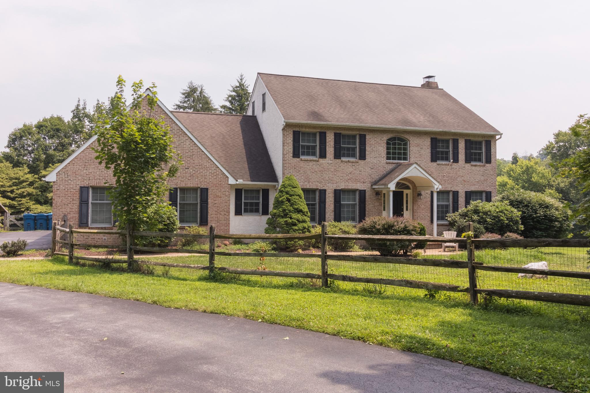100 Round Hill Road Kennett Square, PA 19348 - Photo 2 of 52 Exterior Front