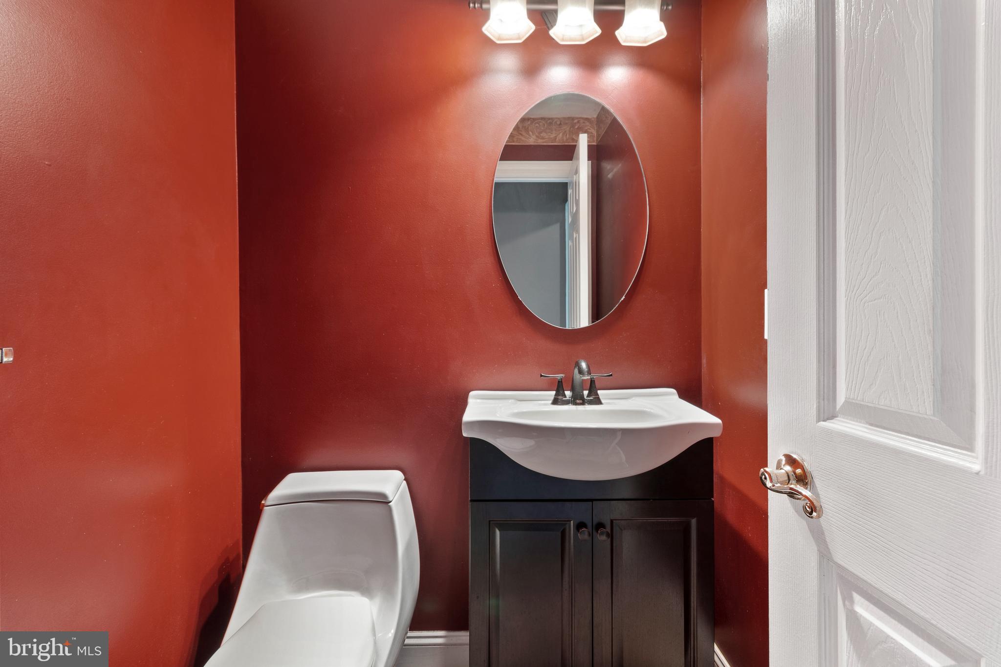100 Round Hill Road Kennett Square, PA 19348 - Photo 19 of 52 Half Bath