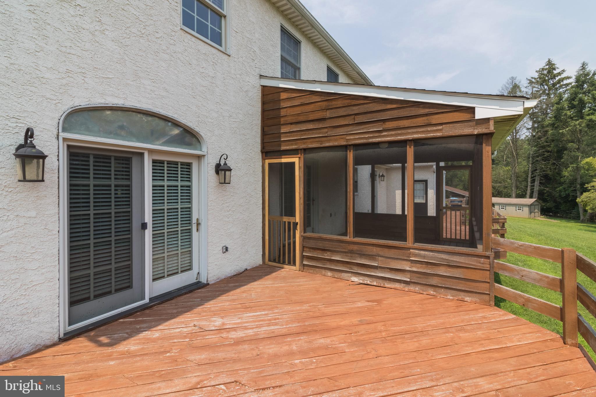 100 Round Hill Road Kennett Square, PA 19348 - Photo 44 of 52 Deck