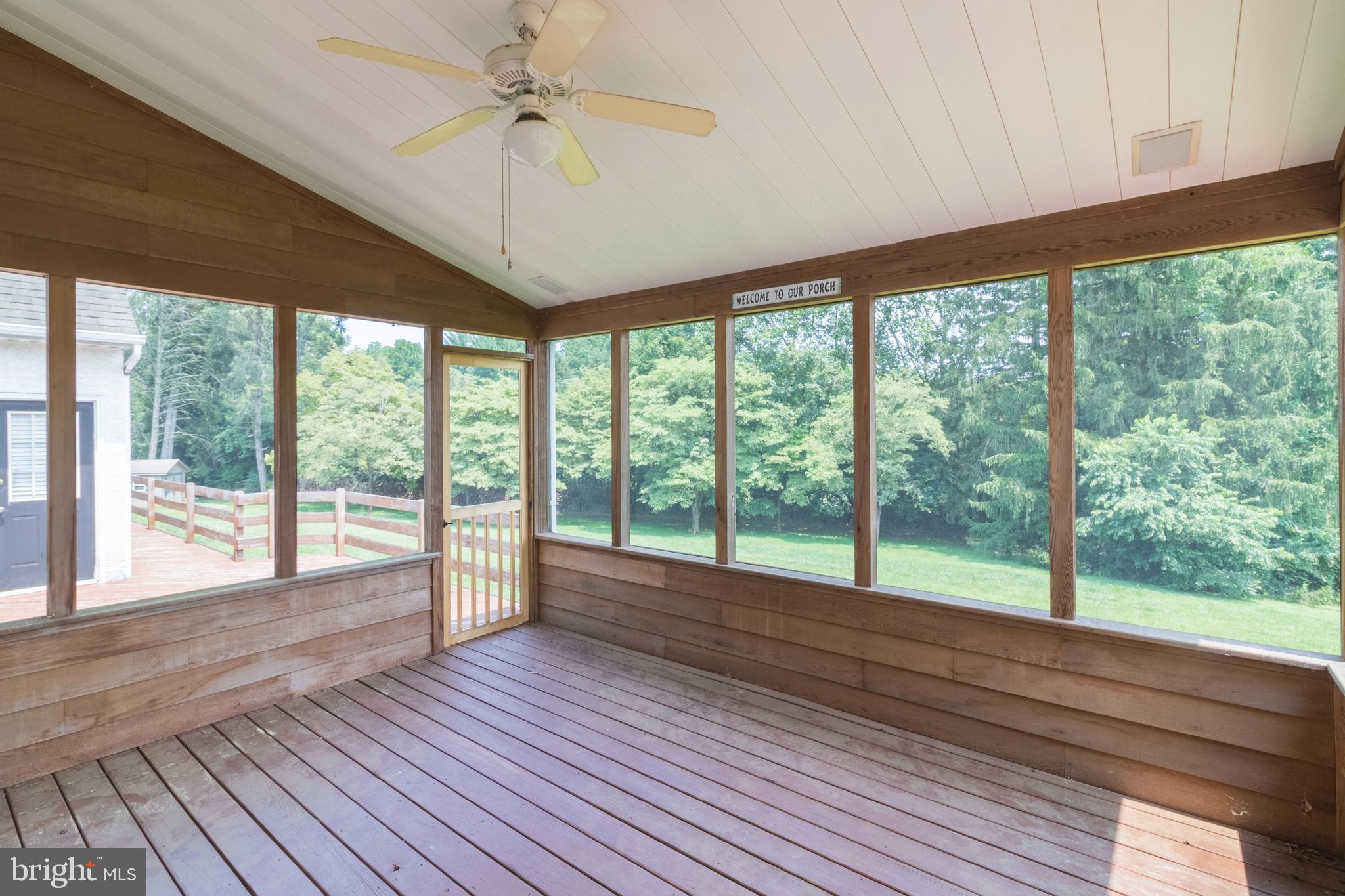 100 Round Hill Road Kennett Square, PA 19348 - Photo 46 of 52 Screened Porch