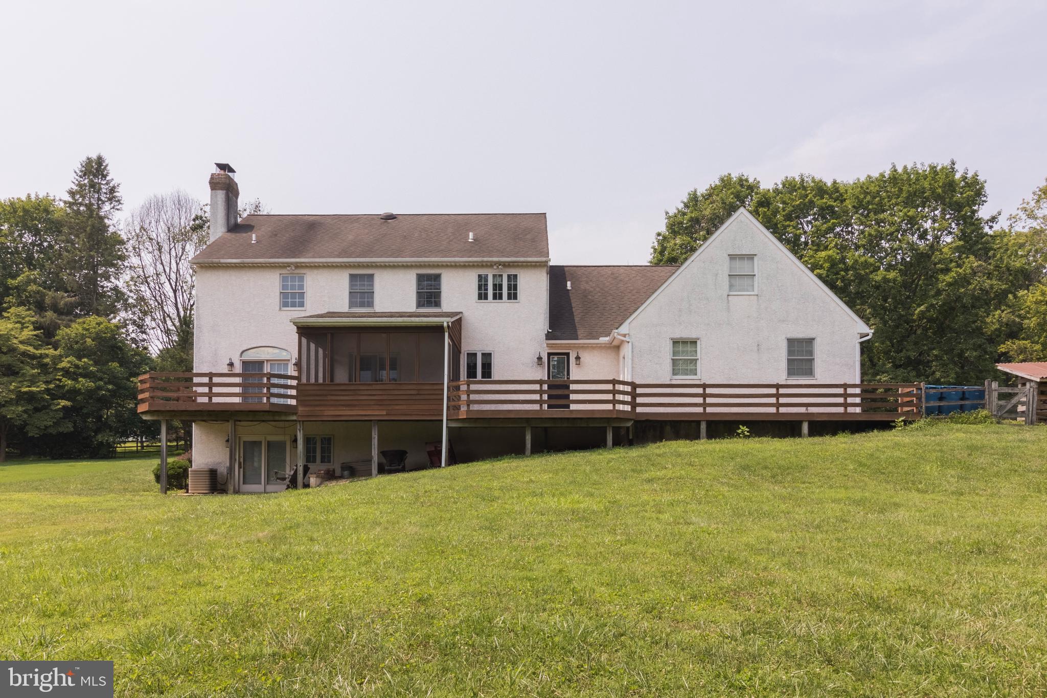 100 Round Hill Road Kennett Square, PA 19348 - Photo 51 of 52 Exterior Back
