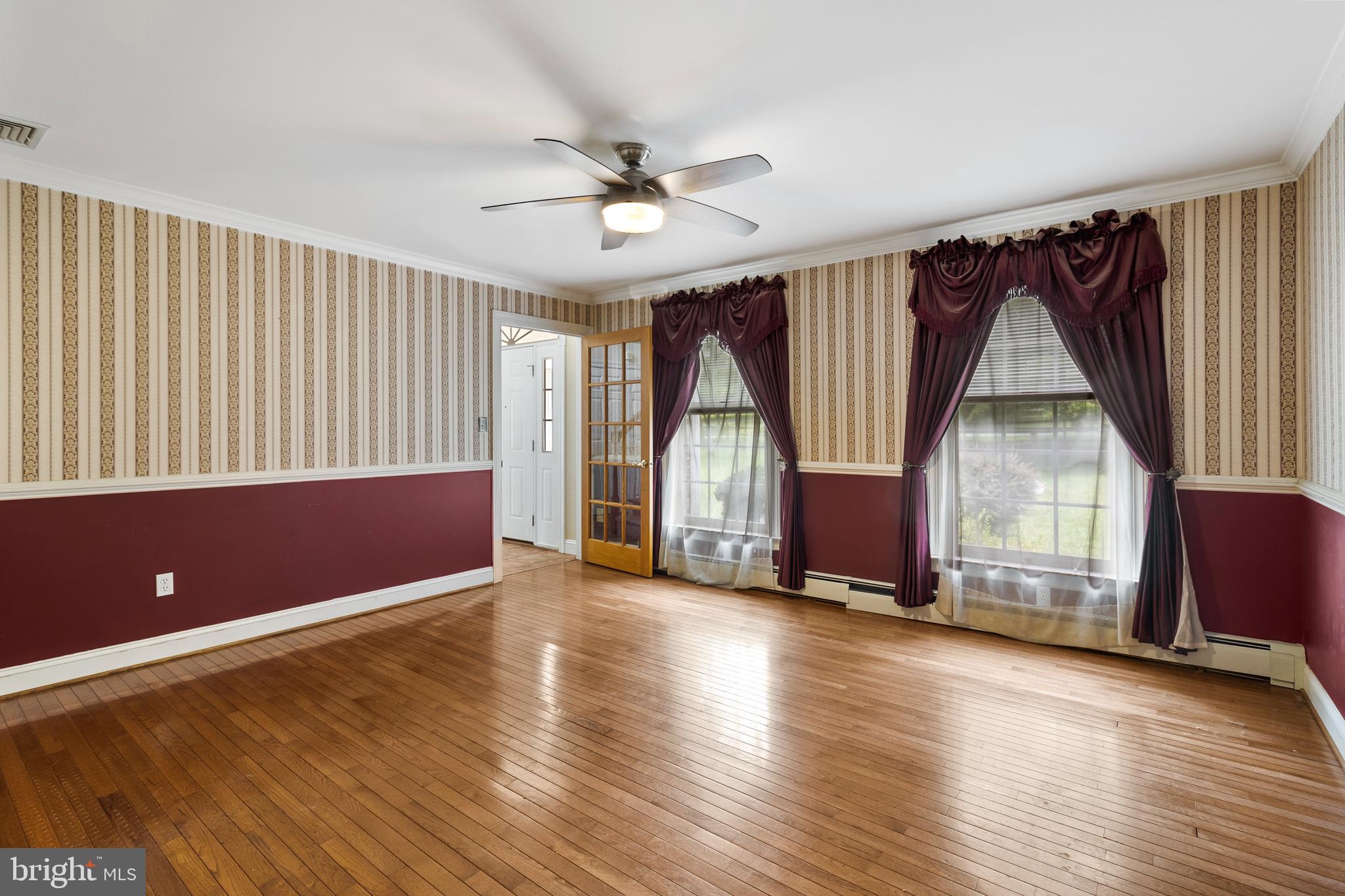 100 Round Hill Road Kennett Square, PA 19348 - Photo 9 of 52 Dining Room