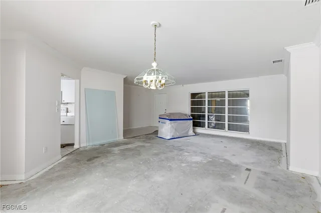 $419,999 | 329 Southeast 33rd Terrace, Cape Coral, FL 33904