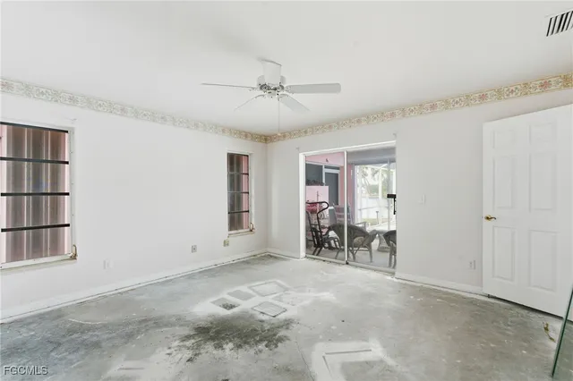 $419,999 | 329 Southeast 33rd Terrace, Cape Coral, FL 33904