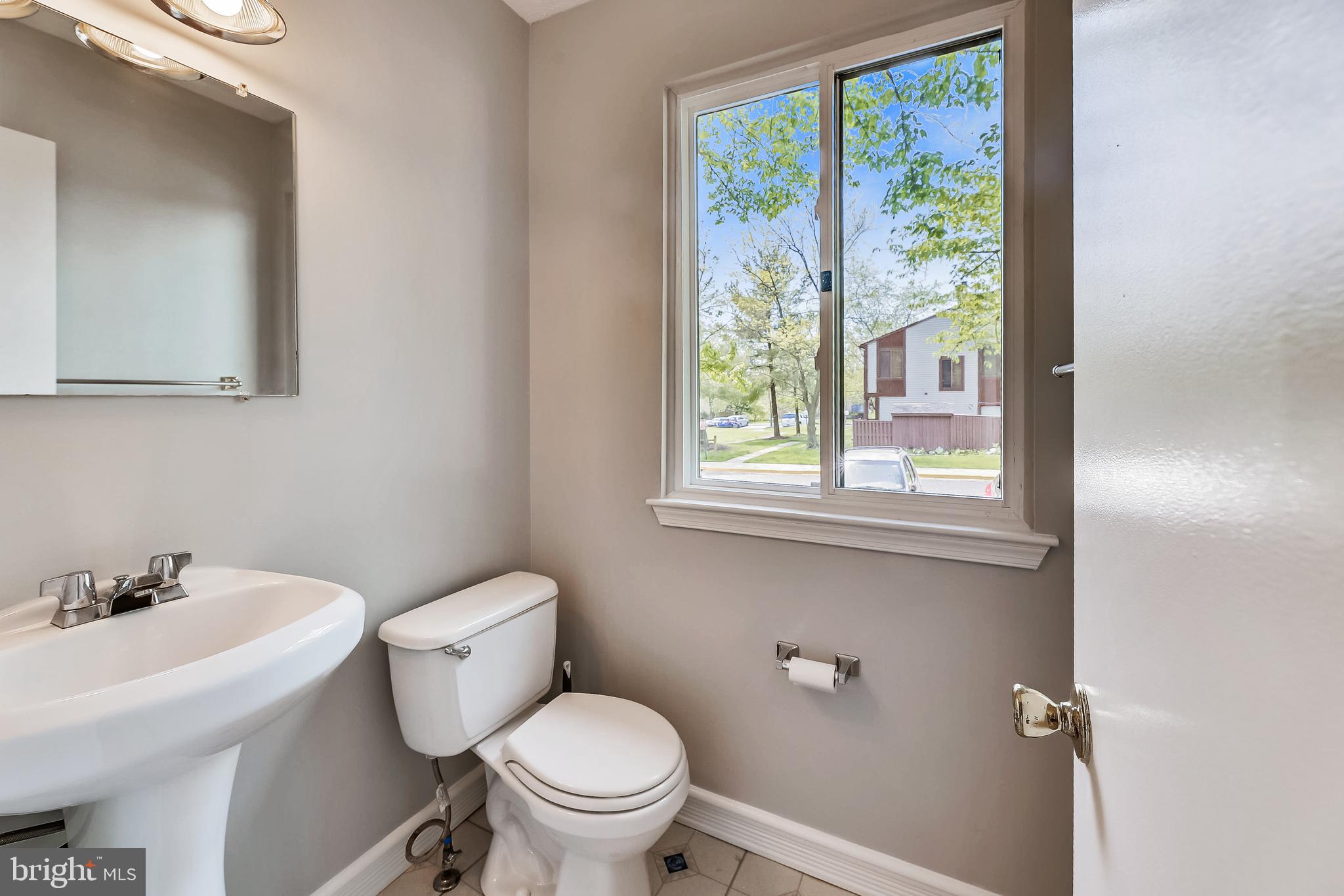 7206 Split Rail Lane Laurel, MD 20707 - Photo 17 of 37 guest powder room