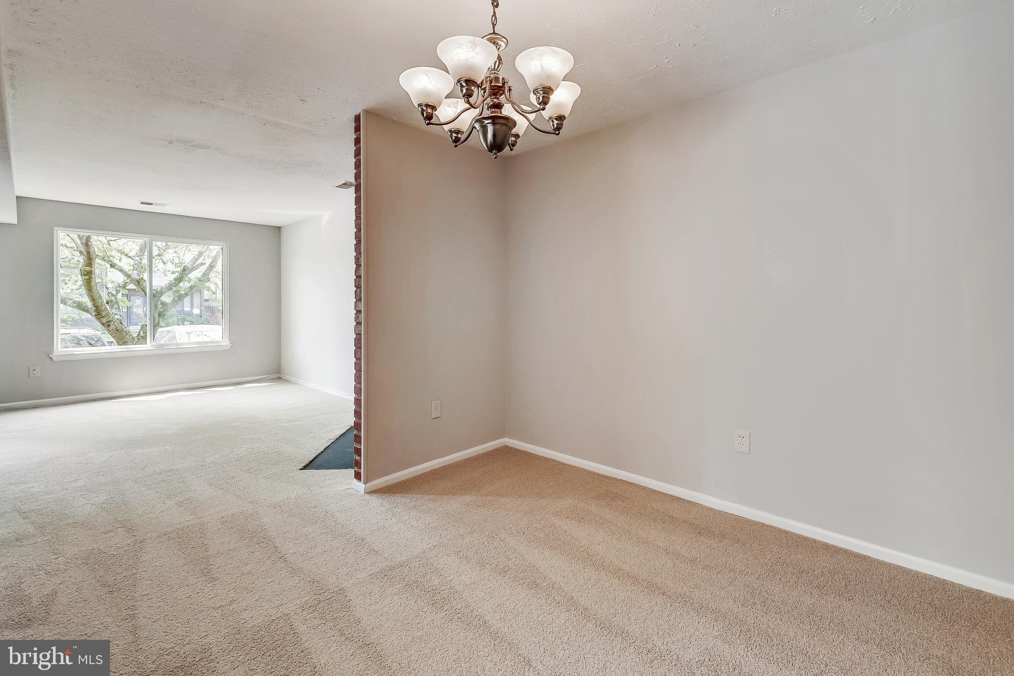 7206 Split Rail Lane Laurel, MD 20707 - Photo 9 of 37 family sized dining room