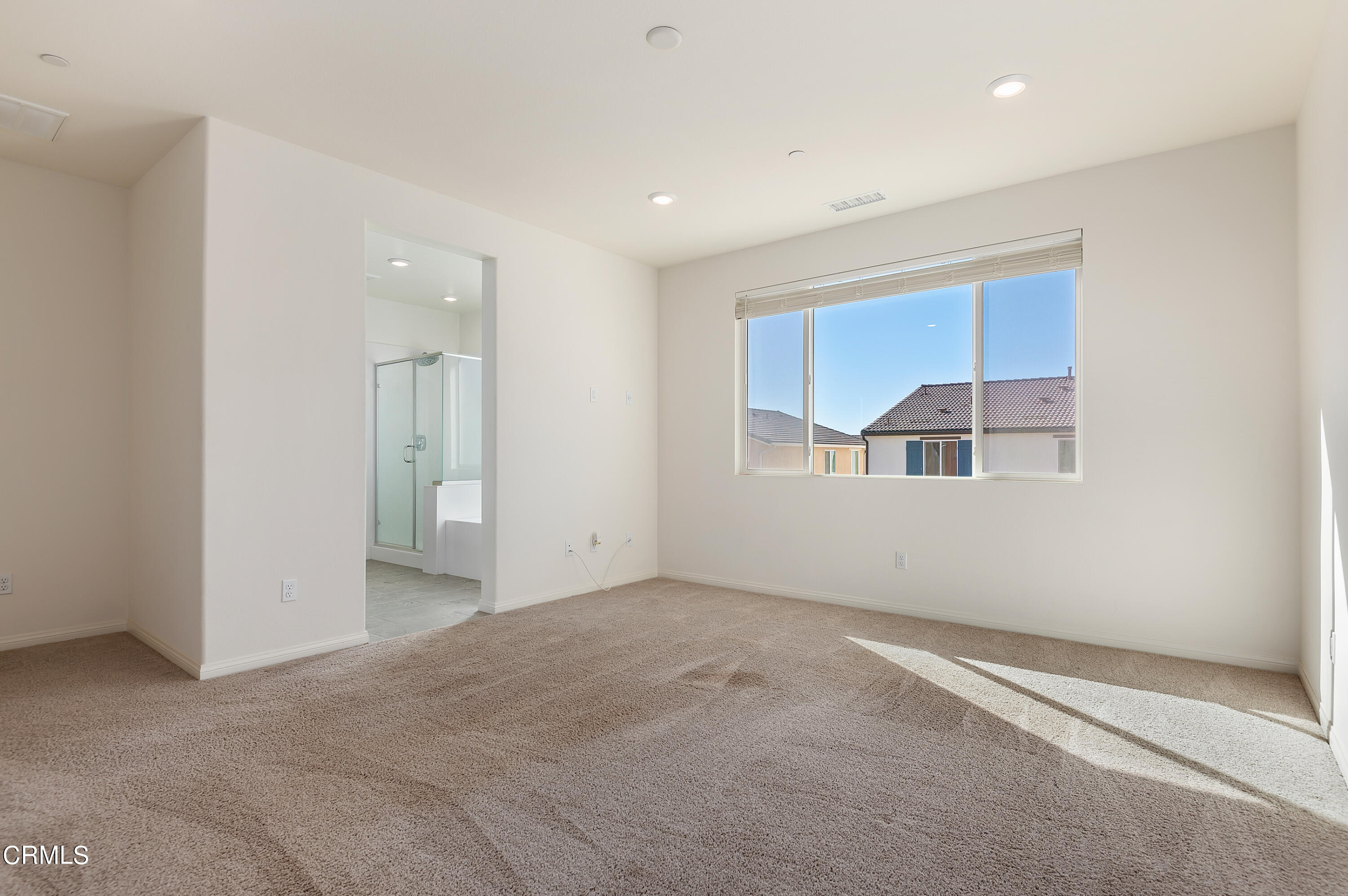 438 Lisbon Place Santa Paula, CA 93060 - Photo 11 of 24 a view of an empty room with a window