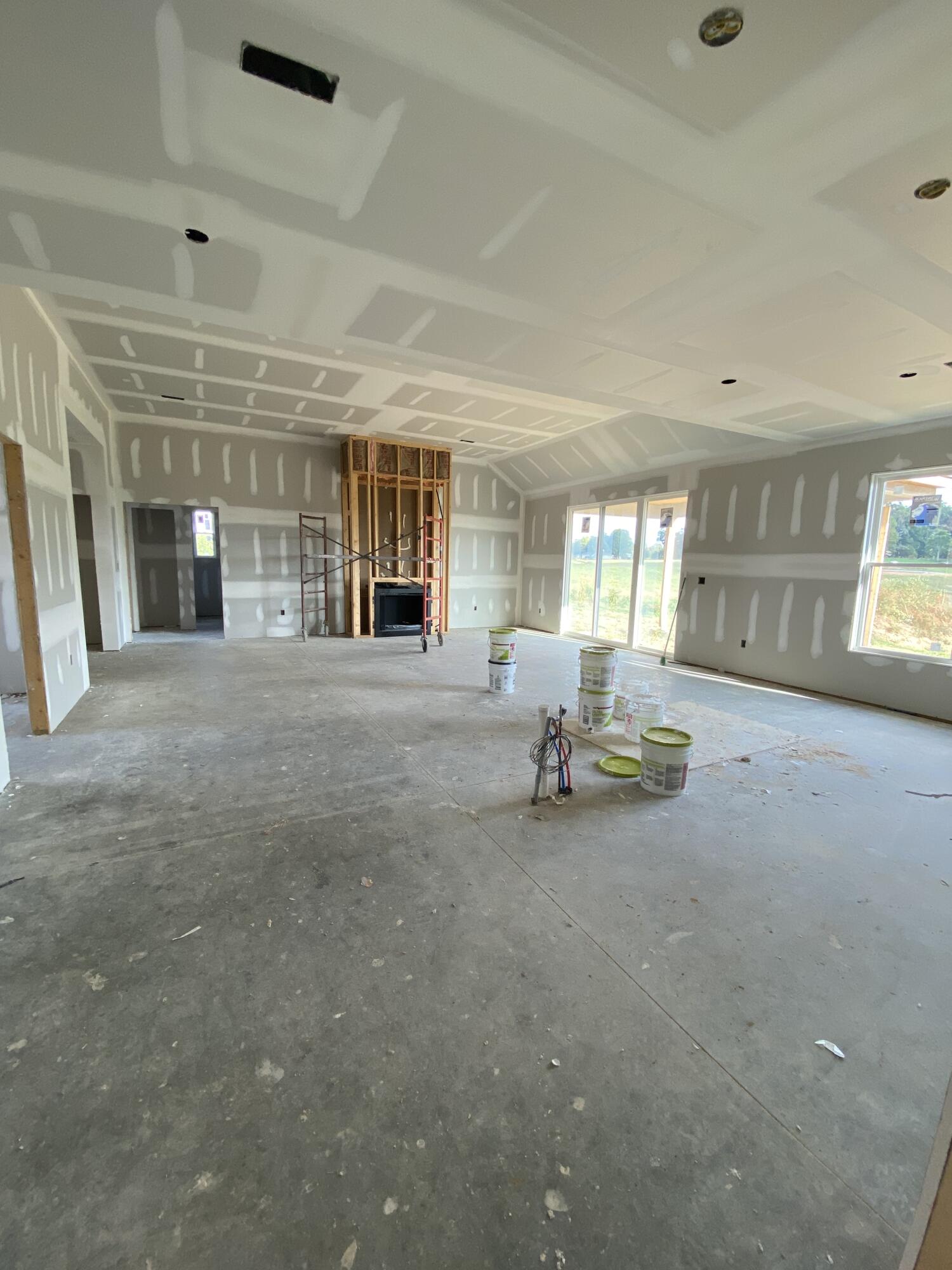 253 Hillendale Lane Gray, TN 37615 - Photo 5 of 19 IMG_3686