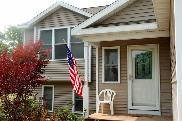 5239 Barney Road Traverse City, MI 49684 - Photo 2 of 52 1802907-1.JPG