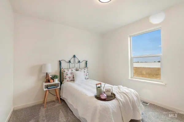 $365,000 | 708 West Clark Street, Paul, ID 83347