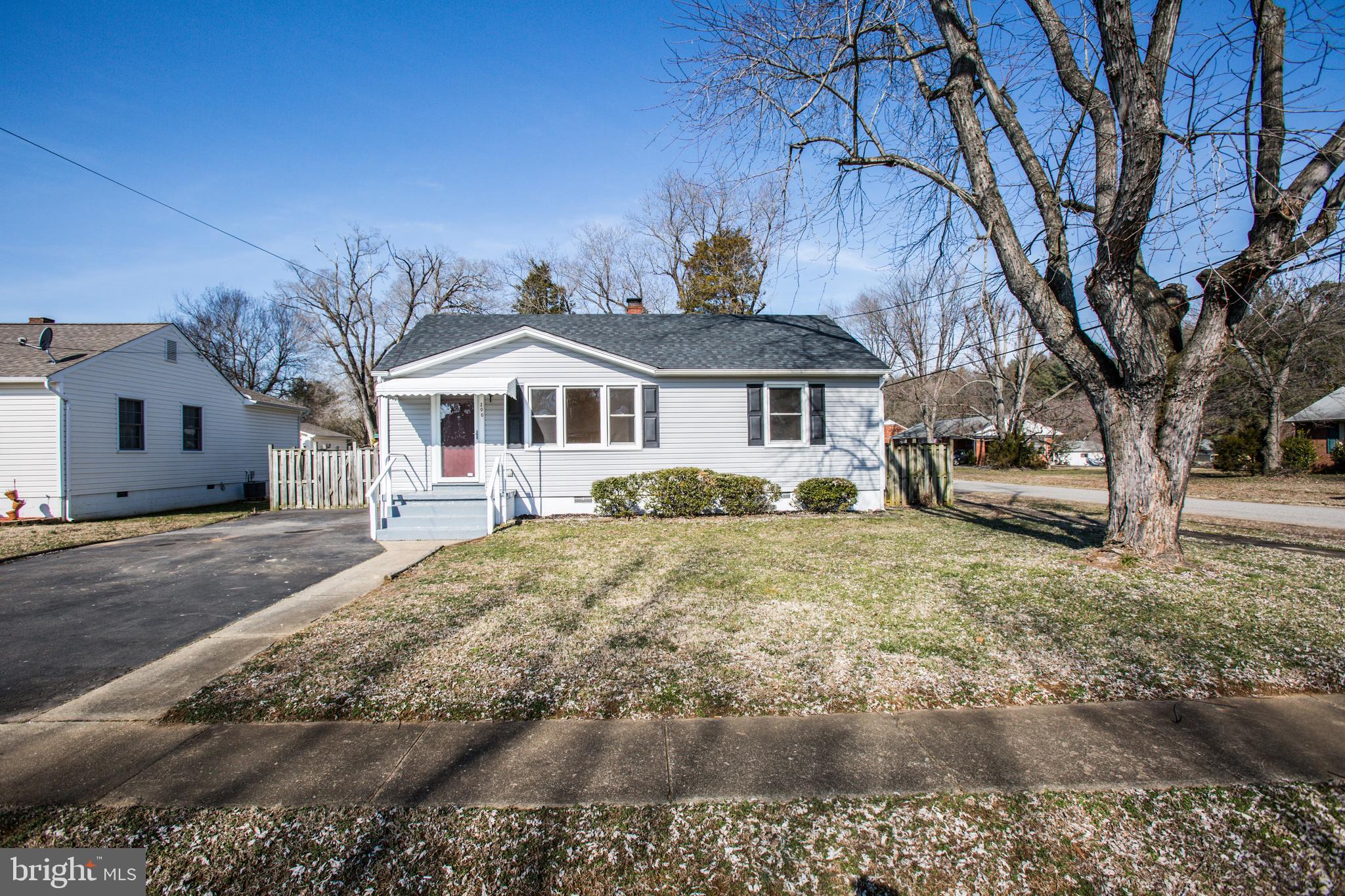 200 Rumford Road Fredericksburg, VA 22405 - Photo 3 of 25 Large corner lot