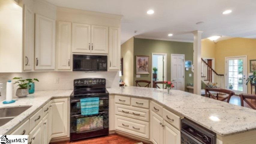 707 Calvert Avenue Clinton, SC 29325 - Photo 11 of 27