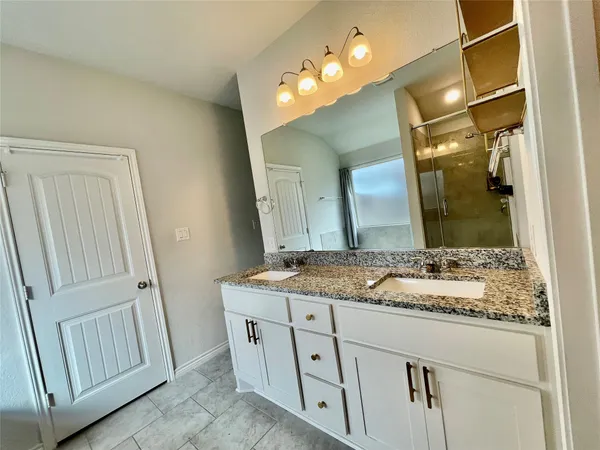 $2,650 | 1916 Thorndyke Lane, Bryan, TX 77807