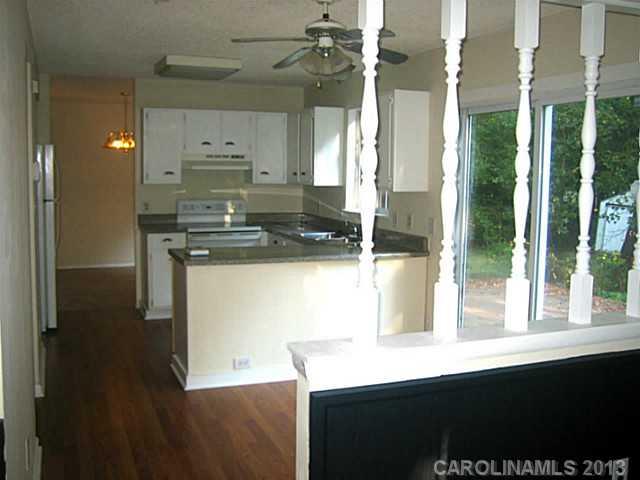 6628 Saddle Point Road Charlotte, NC 28212 - Photo 5 of 14 Gallery Image 5