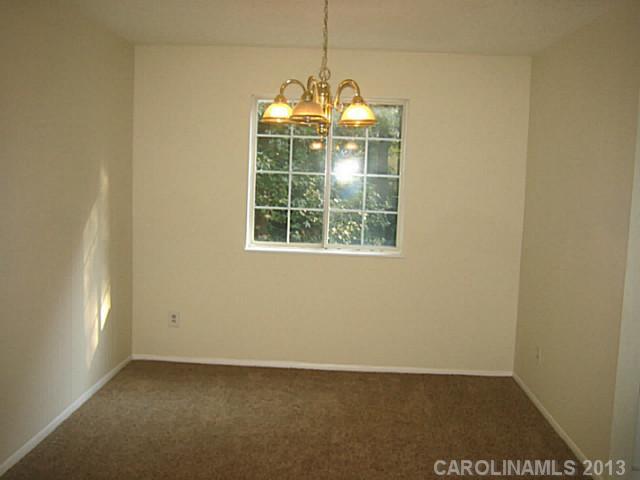 6628 Saddle Point Road Charlotte, NC 28212 - Photo 8 of 14 Gallery Image 8