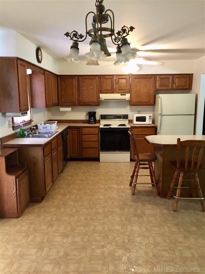7200 Aitken Road Lexington, MI 48450 - Photo 12 of 27