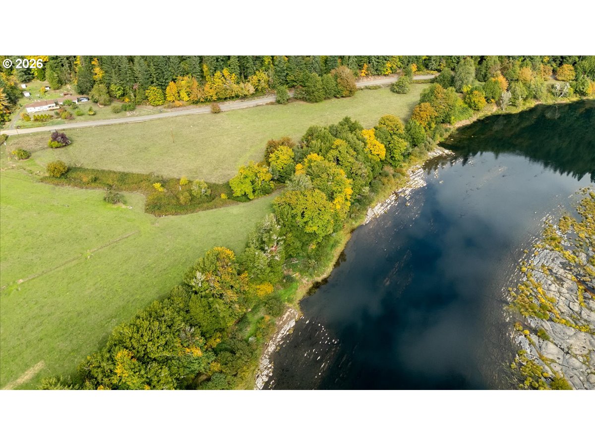 2277 Cougar Creek Road Oakland, OR 97462 - Photo 2 of 34