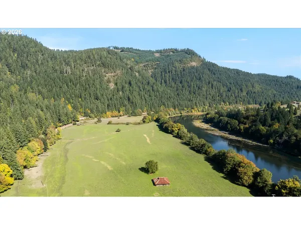 $1,100,000 | 2277 Cougar Creek Road, Oakland, OR 97462