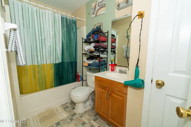 $243,500 | 20029 Sunshine Drive, Long Beach, MS 39560