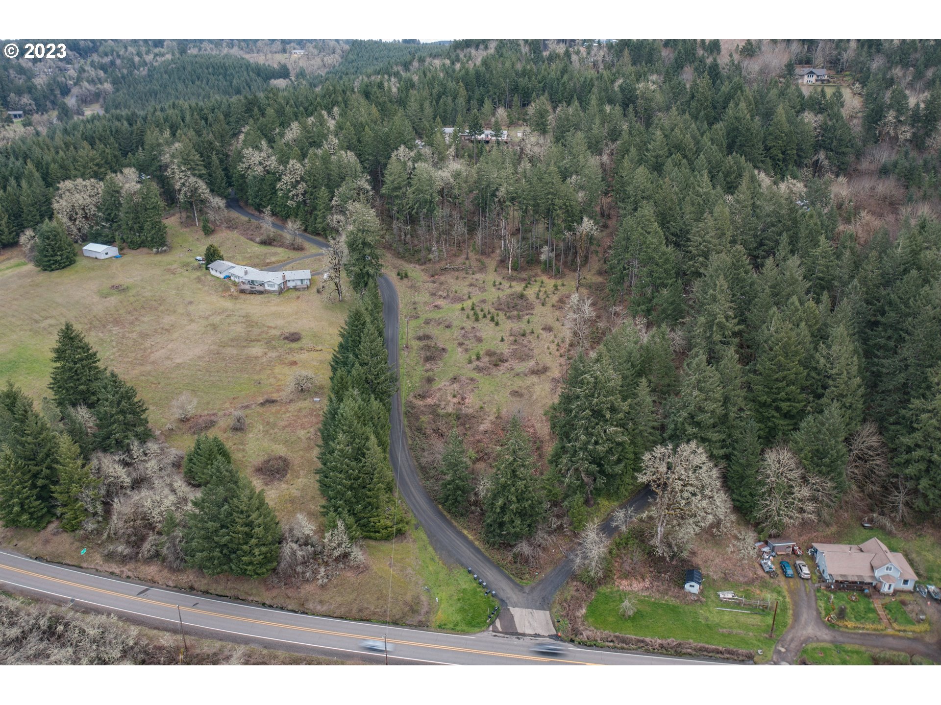 5891 Kings Ridge Road, Unit 1 Dallas, OR 97338 - Photo 10 of 48