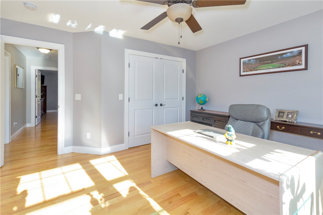 155 Stoneway Road South Kingstown, RI 02879 - Photo 15 of 22