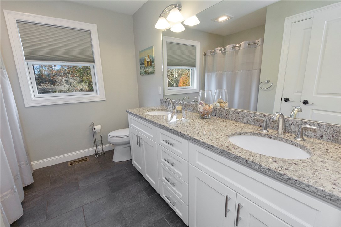 155 Stoneway Road South Kingstown, RI 02879 - Photo 16 of 22