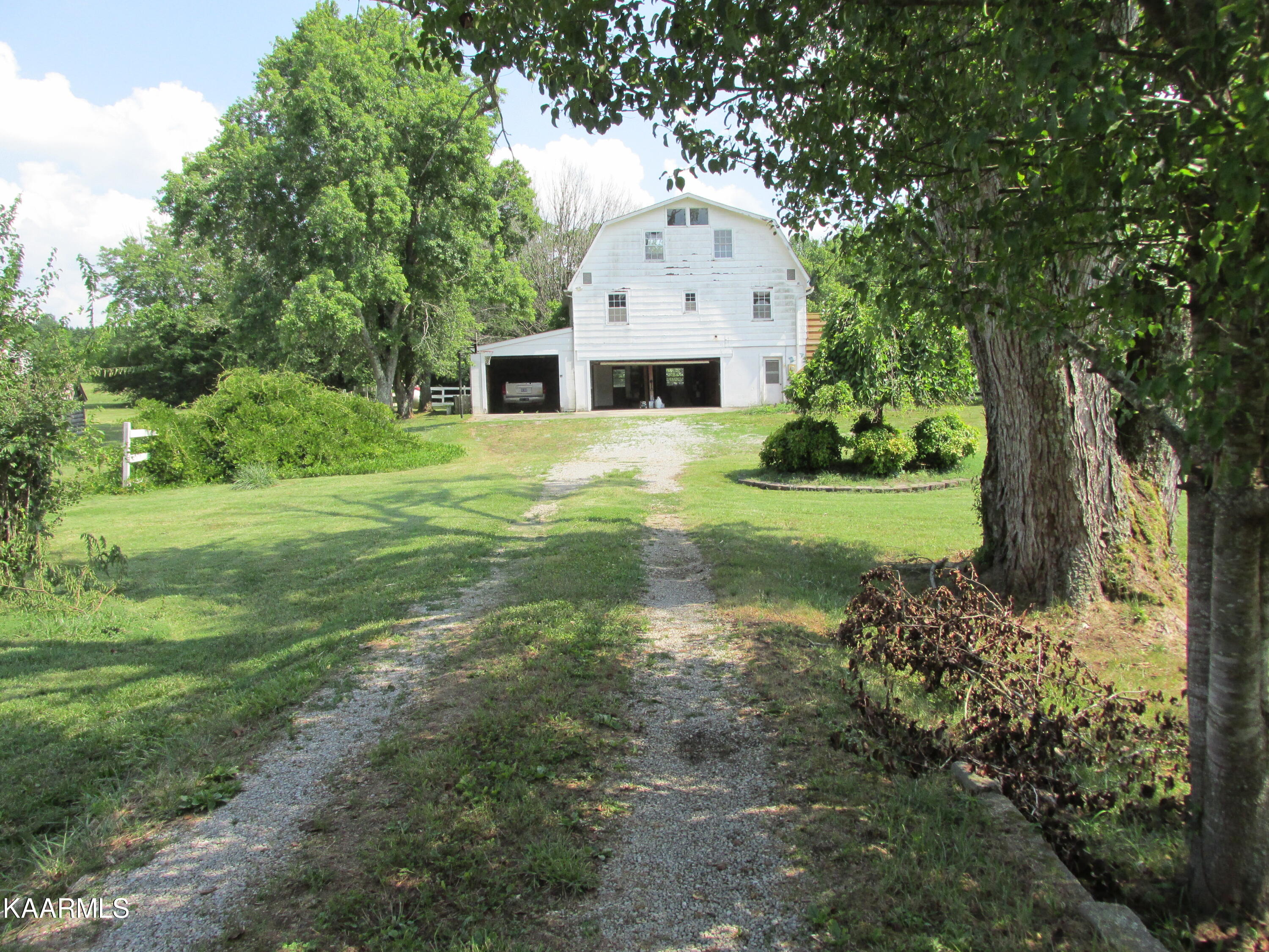 1351 Fork Road Greenback, TN 37742 - Photo 14 of 20 IMG_3947