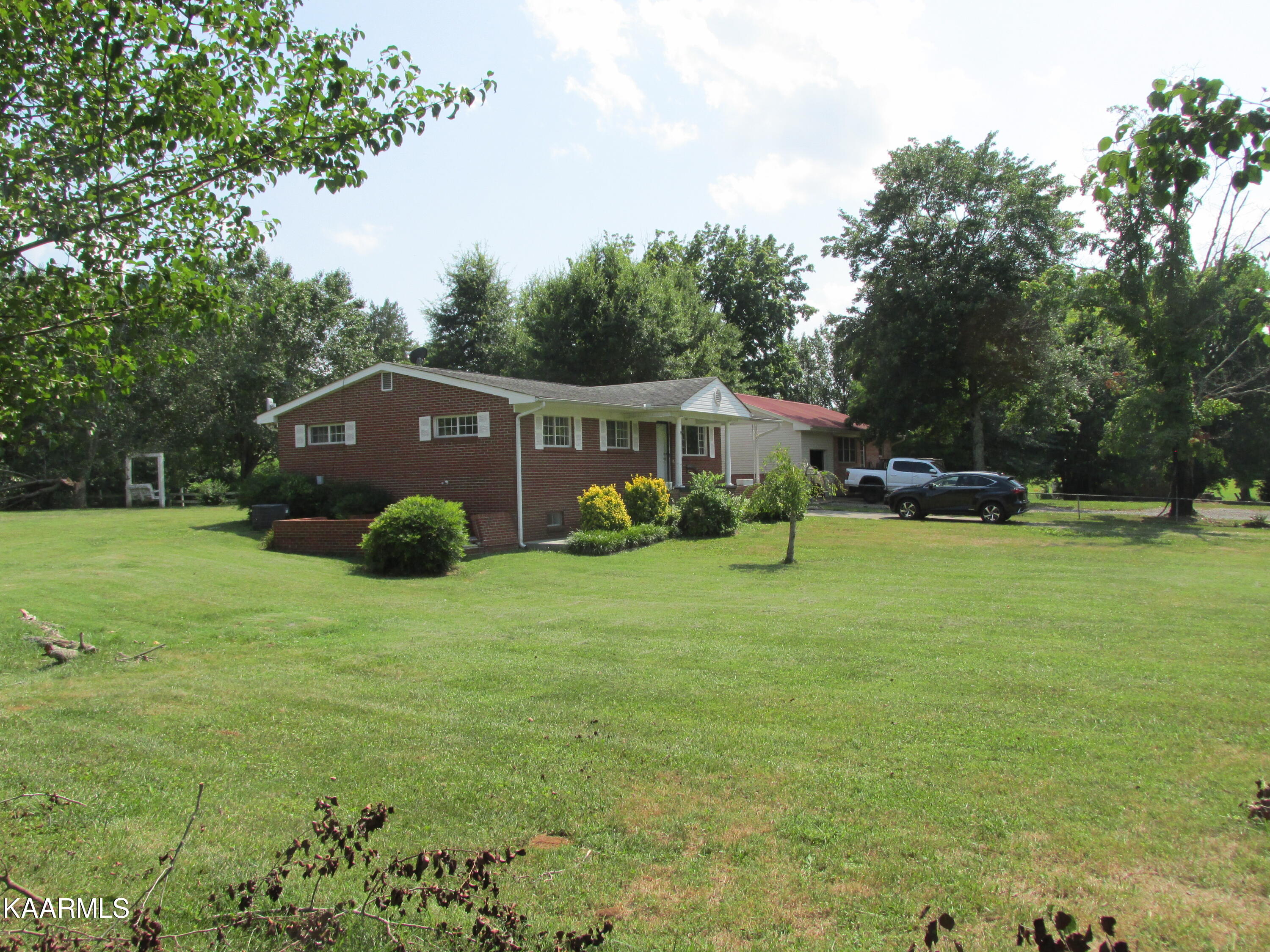 1351 Fork Road Greenback, TN 37742 - Photo 15 of 20 IMG_3948