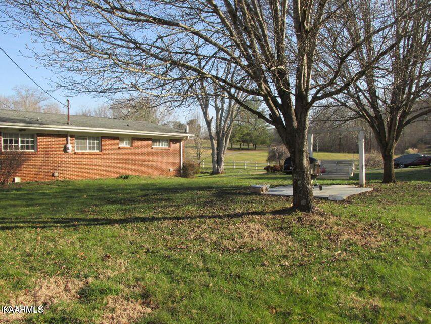 1351 Fork Road Greenback, TN 37742 - Photo 3 of 20 13