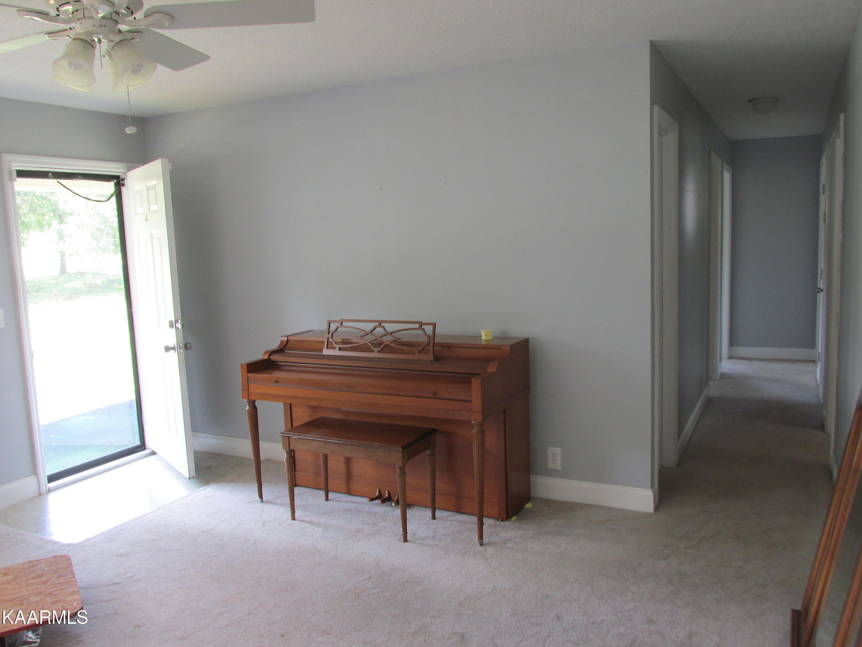 1351 Fork Road Greenback, TN 37742 - Photo 5 of 20 IMG_3938