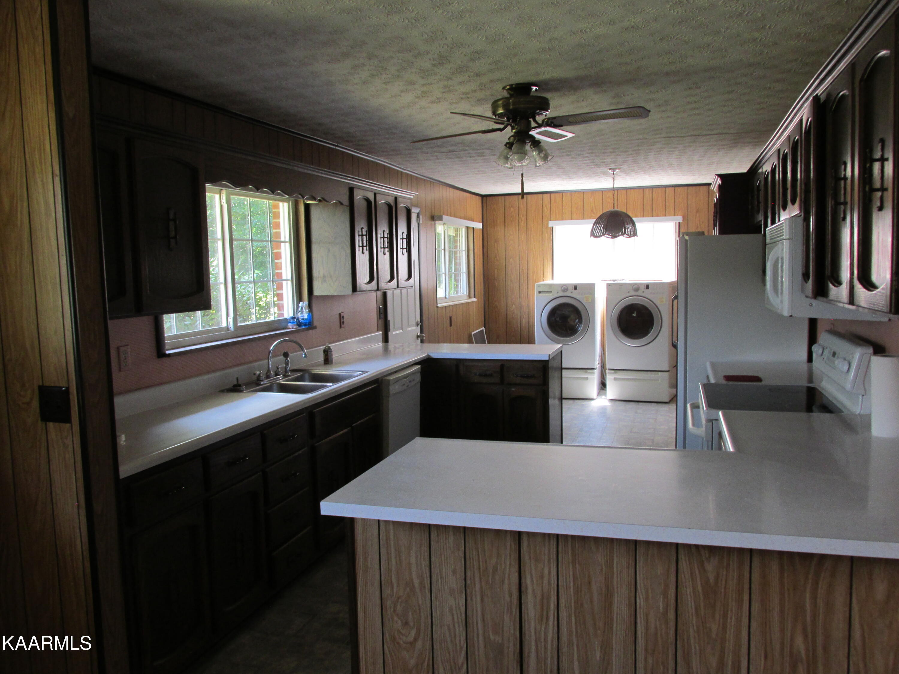 1351 Fork Road Greenback, TN 37742 - Photo 6 of 20 IMG_3939