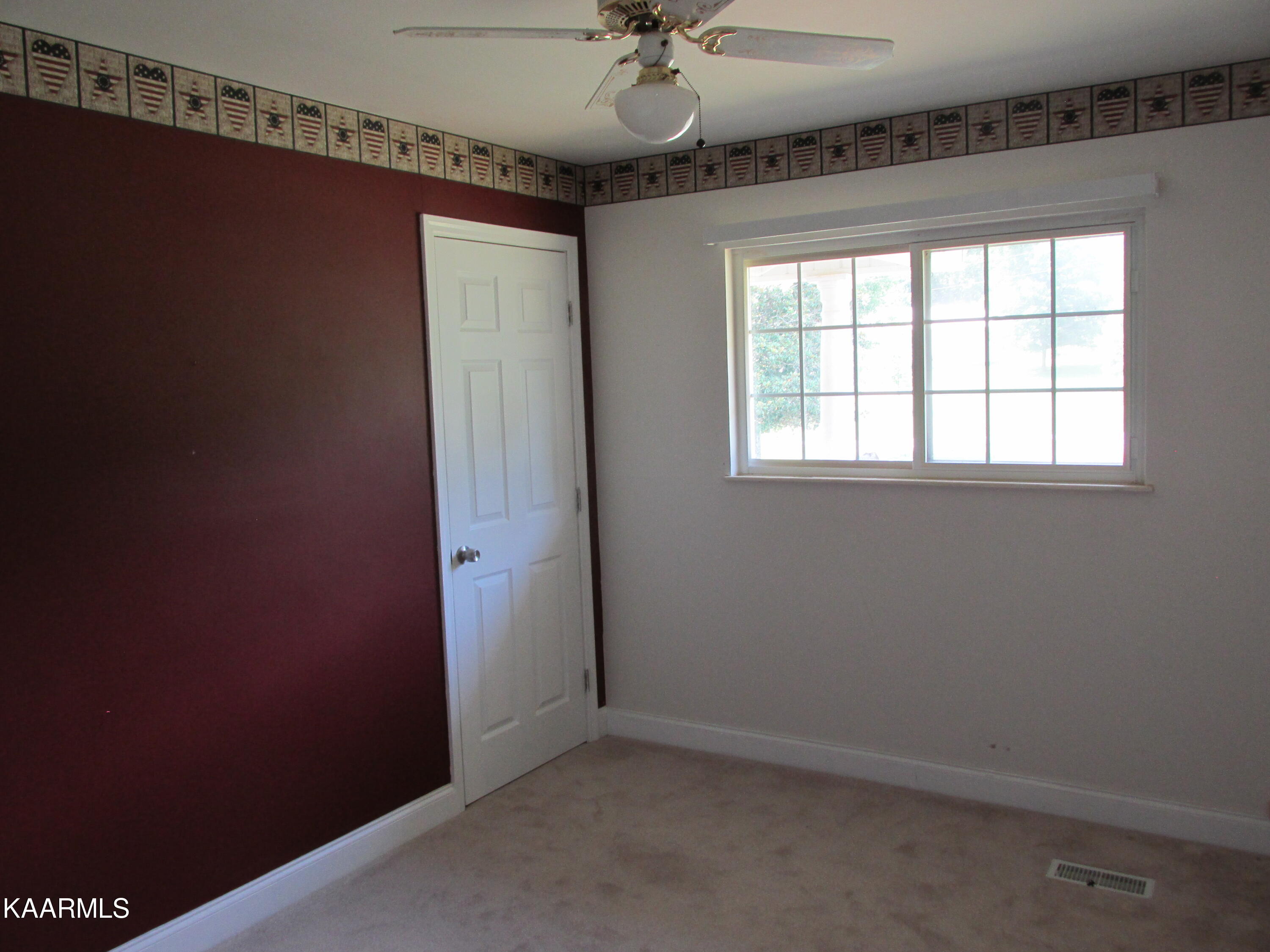 1351 Fork Road Greenback, TN 37742 - Photo 7 of 20 IMG_3940