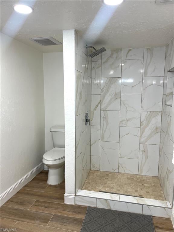 8430 Wren Road Fort Myers, FL 33967 - Photo 22 of 50 Primary bathroom shower